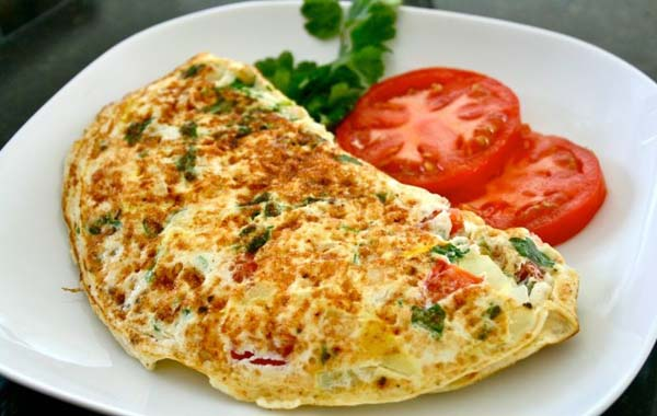Omelete de tapioca com queijo