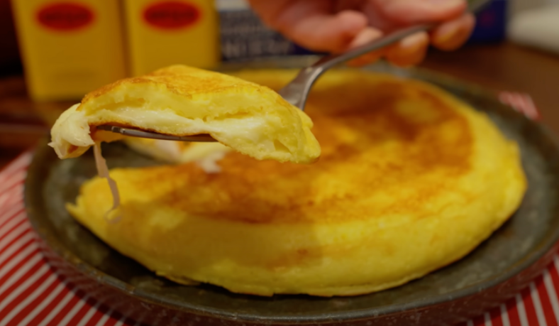 Pão de queijo de frigideira