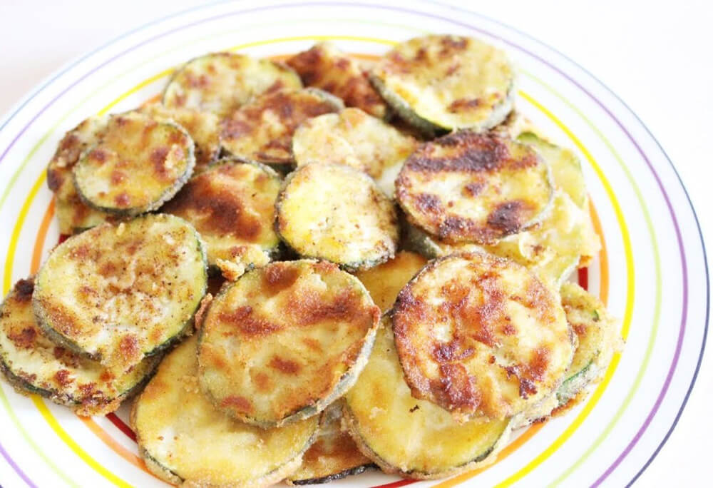 Abobrinha frita e empanada